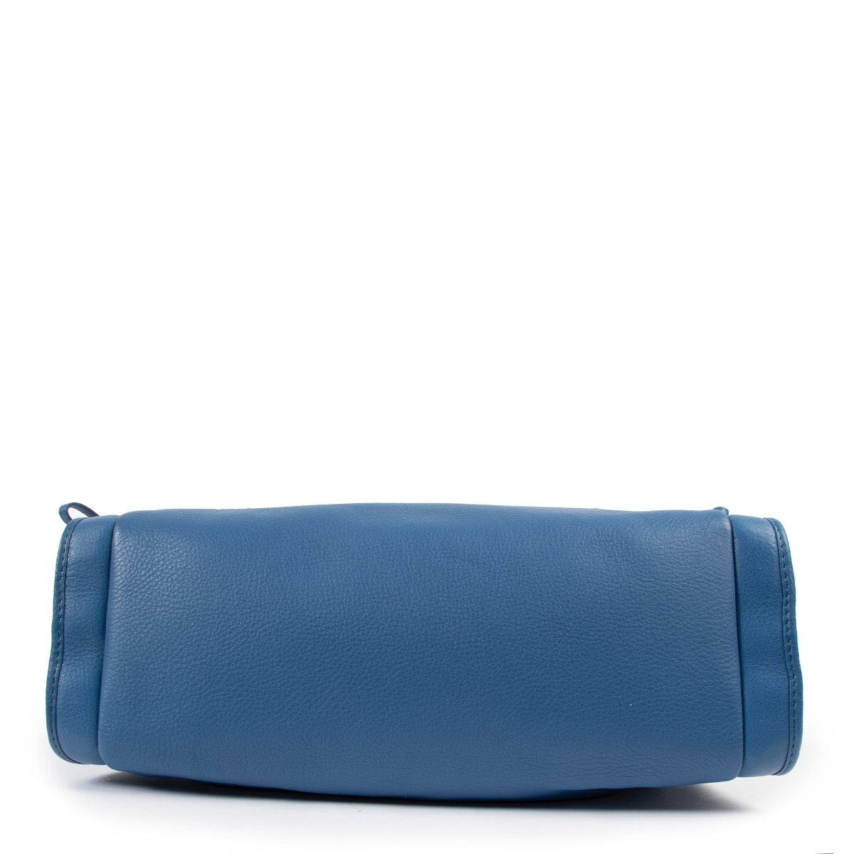 Shop safe online at Labellov in Antwerp this 100% authentic second hand Delvaux Blue Royal Samedi Shoulder Bag