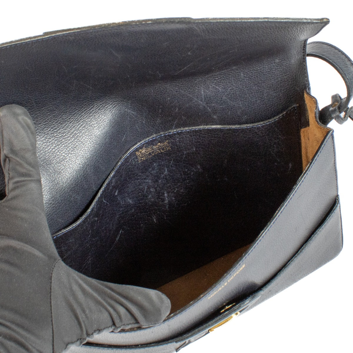 Shop safe online at Labellov in Antwerp, Brussels and Knokke this 100% authentic second hand Delvaux Blue Vintage Crossbody