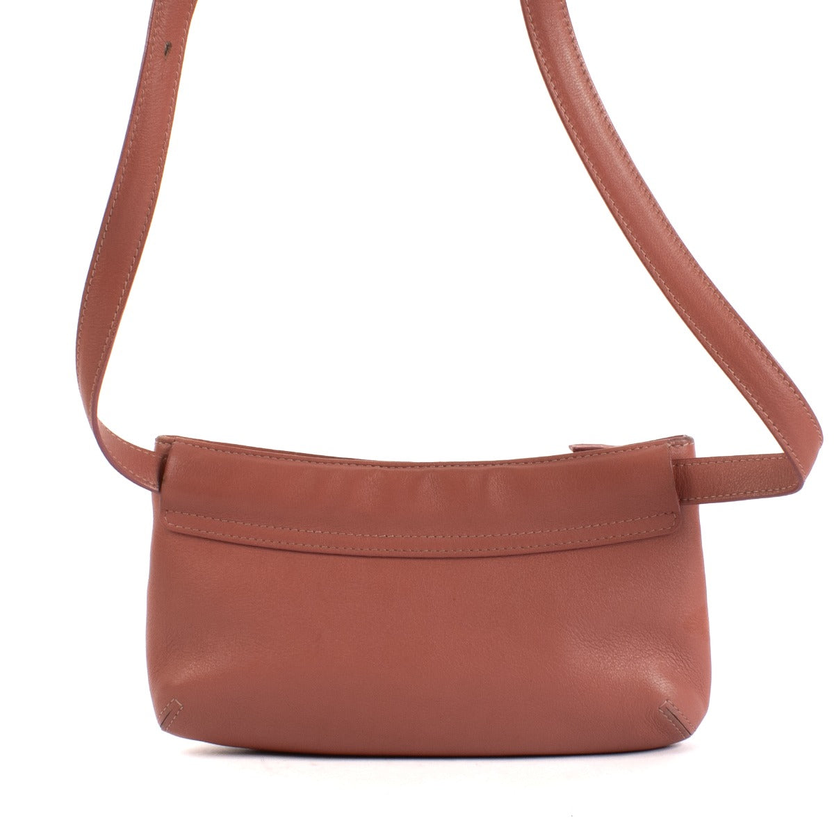 Shop safe online at Labellov in Antwerp and Knokke this 100% authentic second hand Delvaux Pink Louise Belt Bag