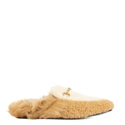 Shop safe online at Labellov in Antwerp, Brussels and Knokke this 100% authentic second hand Gucci White Fur Princetown Loafers - Size 38