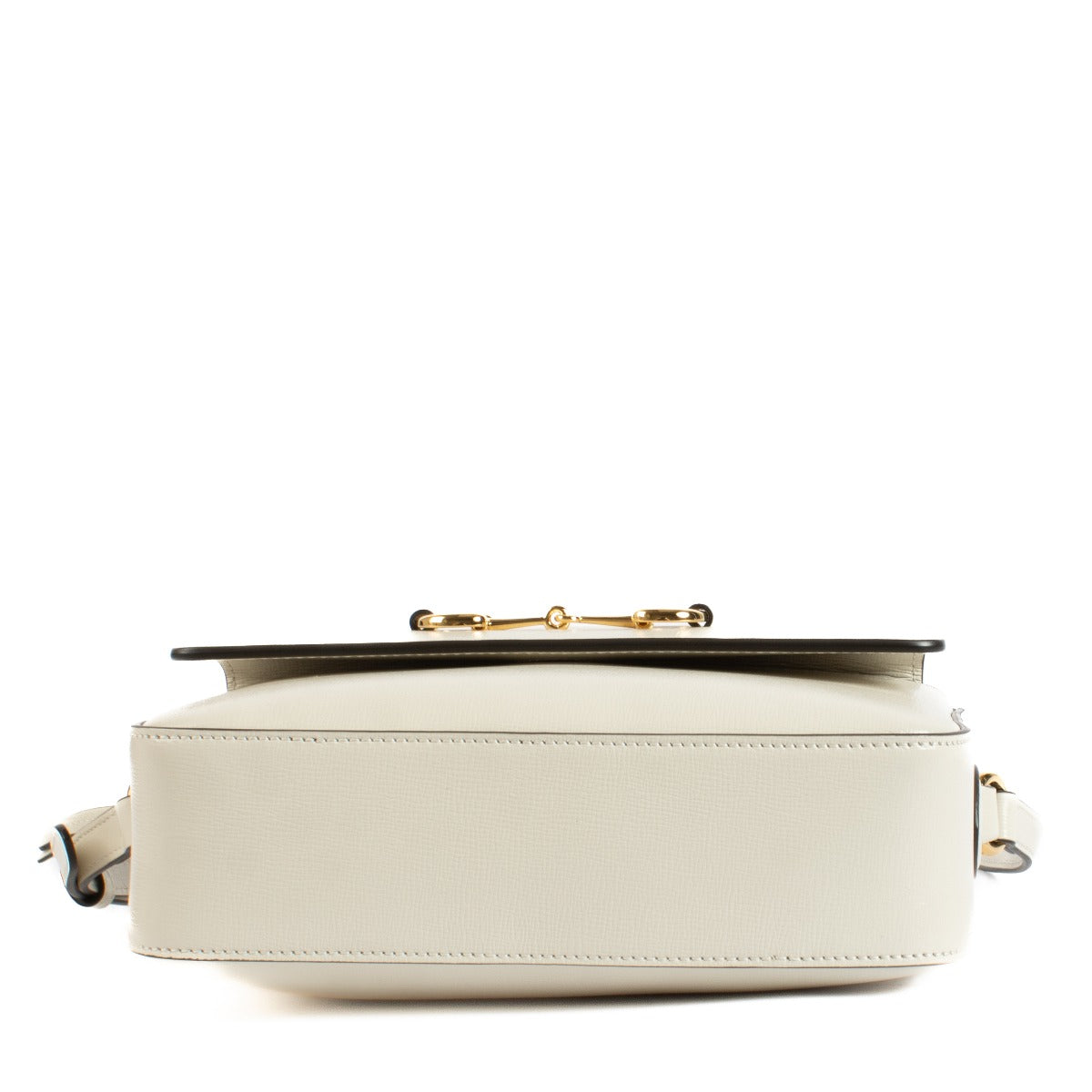 Shop safe online at Labellov in Antwerp, Brussels and Knokke this 100% authentic second hand Gucci White Horsebit 1955 Crossbody