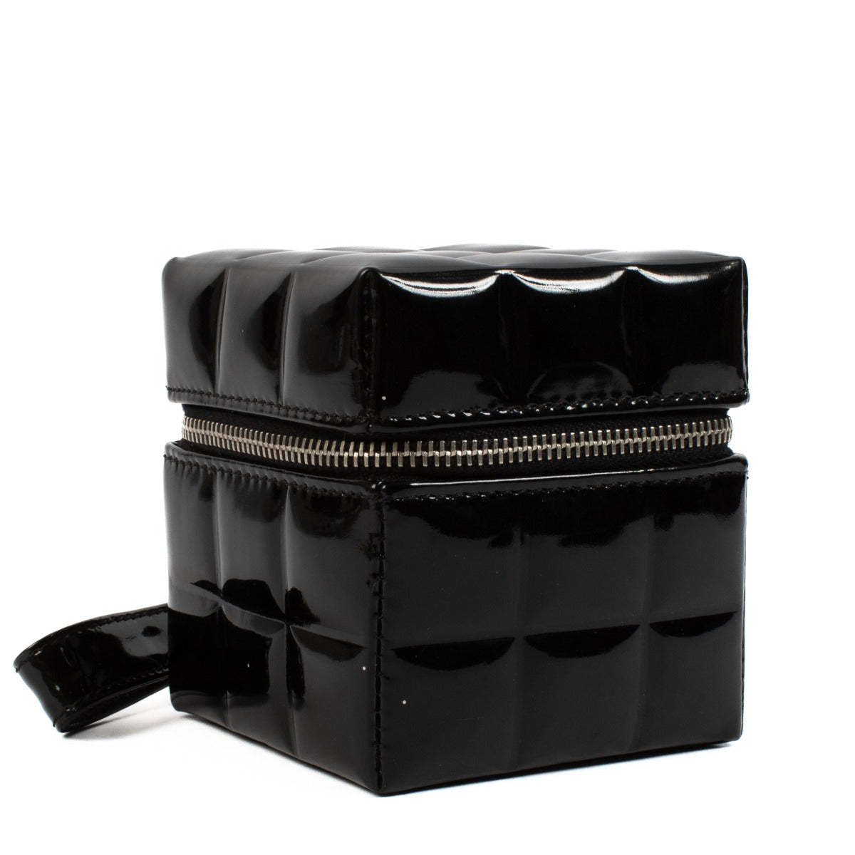 Shop 100% authentic secondhand Chanel Black Patent Leather Cube Clutch on Labellov.com