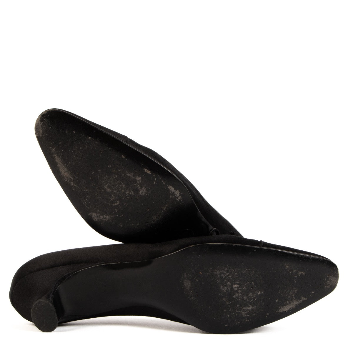 shop 100% authentic second hand Chanel Black Satin CC Pumps - Size 39 1/2 on Labellov.com