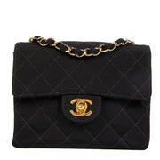 Buy real vintage Chanel black classic flap bag online at Labellov.com or in Antwerp, Knokke or Brussels