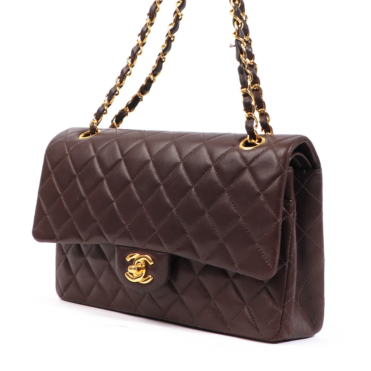 Shop authentic second hand luxury designer pre-owned Chanel Classic Flap Bag on labellov.com