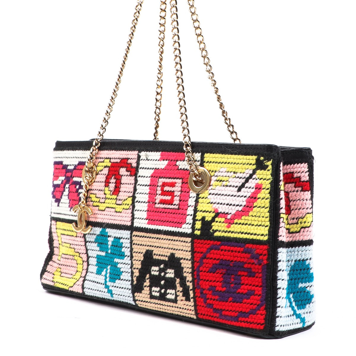 Chanel Multicolor Knit Needlepoint Lucky Charms Patchwork Shoulder Bag for the best price at Labellov secondhand luxury in Antwerp Belgium.