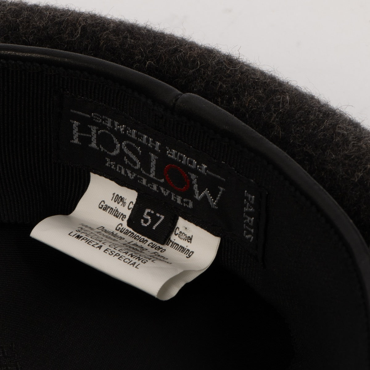 shop 100% authentic second hand Hermès Grey Cashmere Beret Hat on Labellov.com