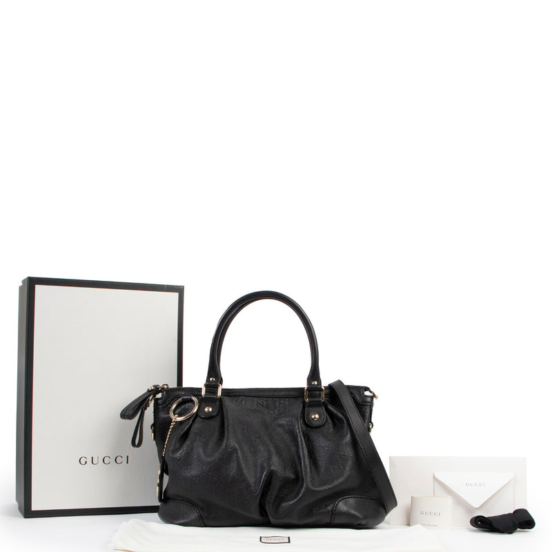 Shop safe online at Labellov in Antwerp this 100% authentic second hand Gucci Black Sukey Shoulder bag