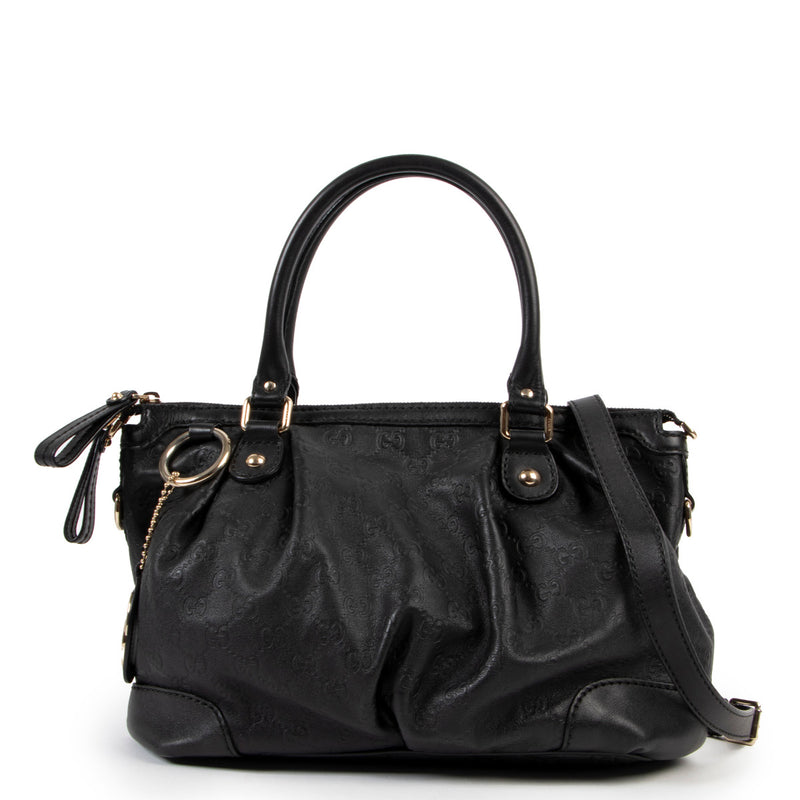 Shop safe online at Labellov in Antwerp this 100% authentic second hand Gucci Black Sukey Shoulder bag