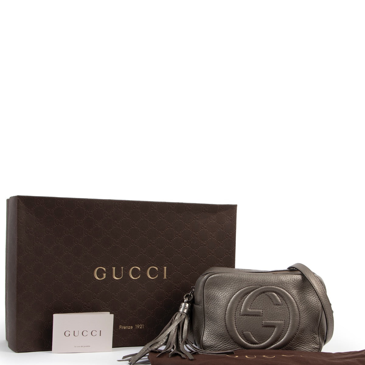 Shop safe online at Labellov in Antwerp this 100% authentic second hand Gucci Metallic Soho Disco Crossbody