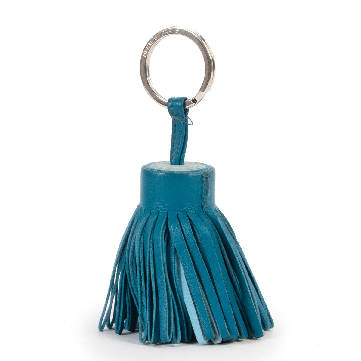 Shop safe online at Labellov in Antwerp this 100% authentic second hand Hermès Blue Leather Keychain