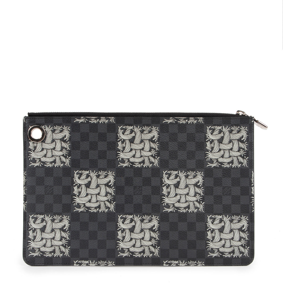 Shop safe online at Labellov in Antwerp this 100% authentic second hand Louis Vuitton Damier Graphite Rope Pochette Jour