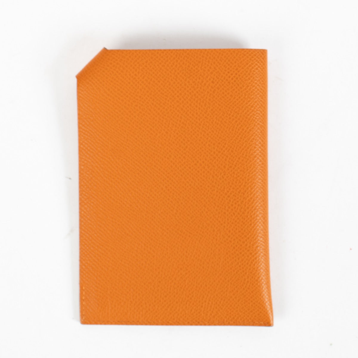 Authentic Second Hand Hermès Orange Tarmac Passport Holder on Labellov.com