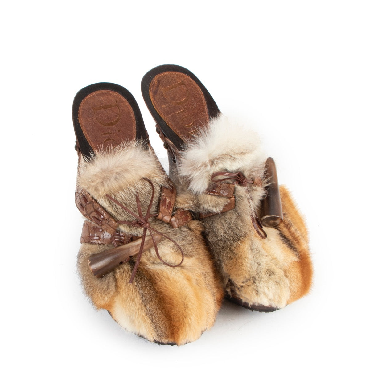Buy authentic second hand Christian Dior Brown Rabbit Fur Clog Sandals in very good condition at Labellov in Antwerp.