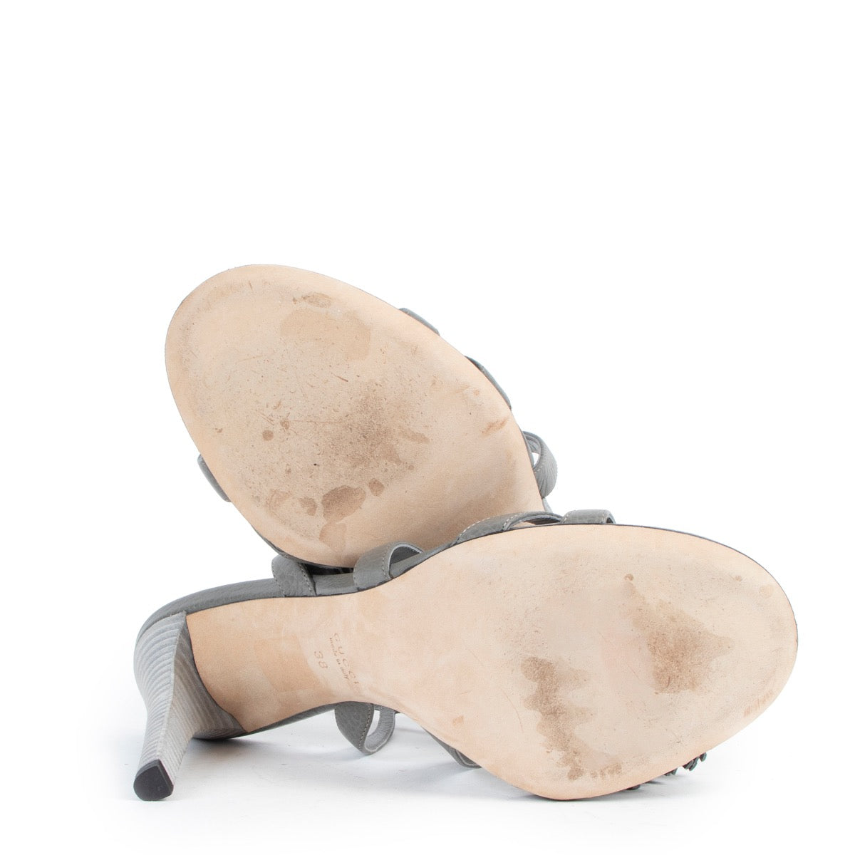 Buy authentic second hand Gucci Grey Leather Tassel Sandals - Size 38 in very good condition at Labellov in Antwerp.
