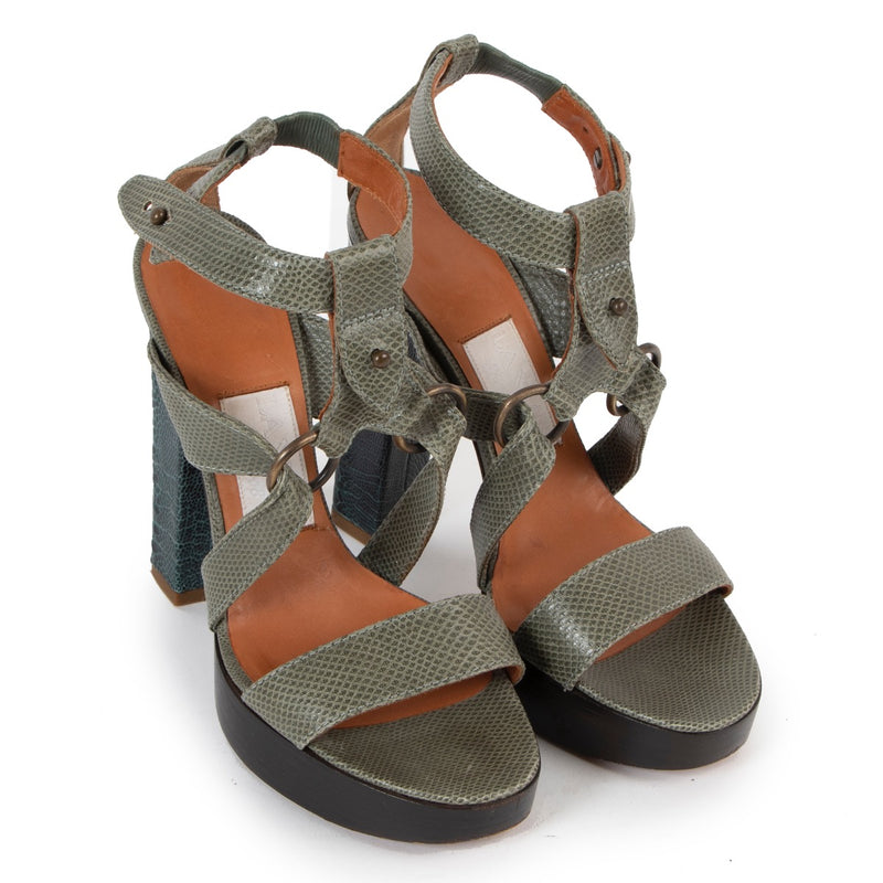 Shop safe online at Labellov in Antwerp these 100% authentic second hand Lanvin Green Lizard Leather Platform Sandals - size 38