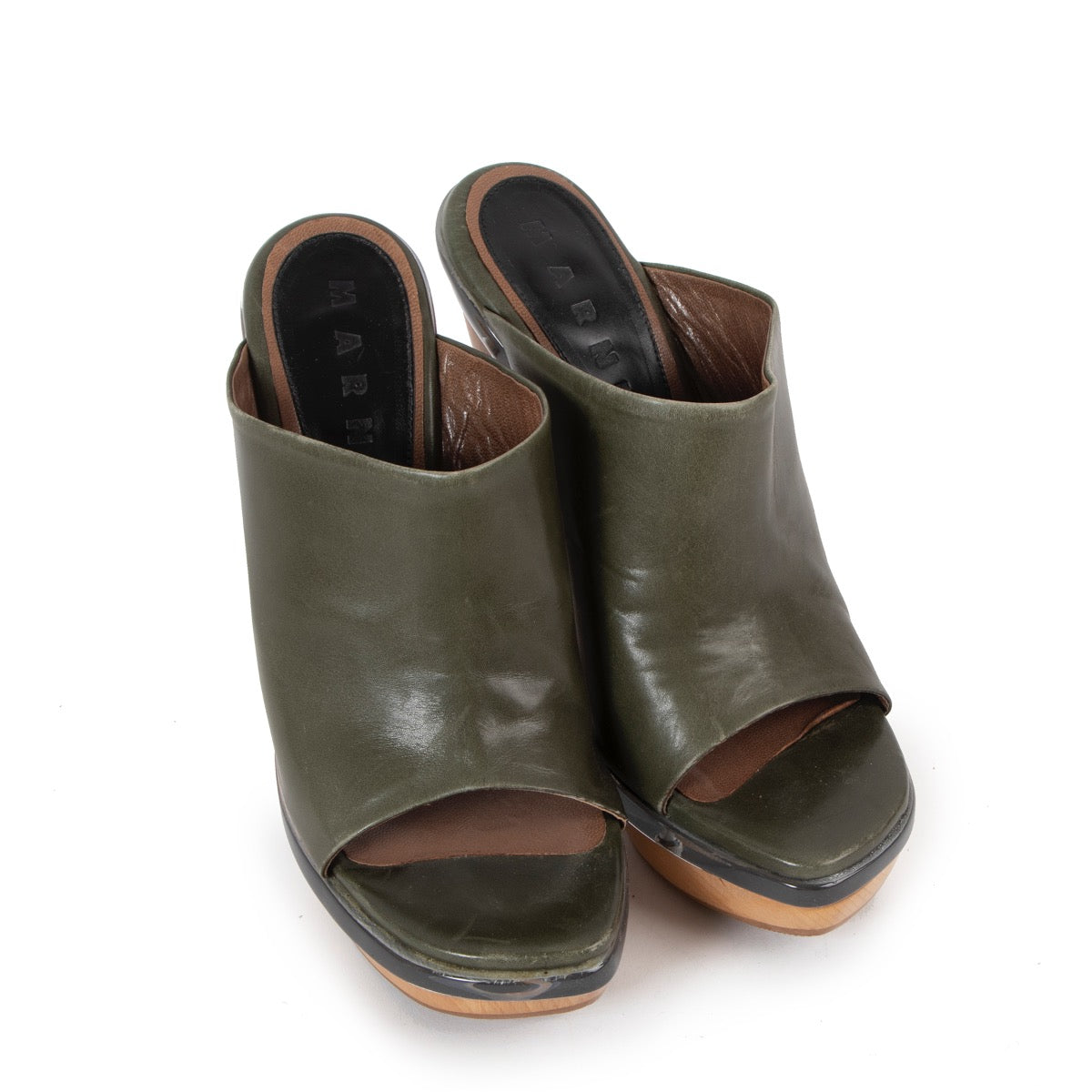 Shop safe online at Labellov in Antwerp these 100% authentic second hand Marni Khaki Wooden Platform Sandals