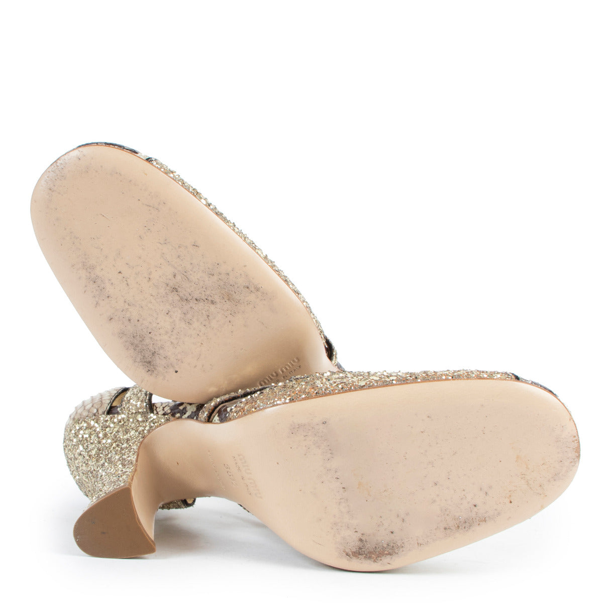 Chaussures à talons Miu Miu en paillettes et python dorées - Taille 38,5