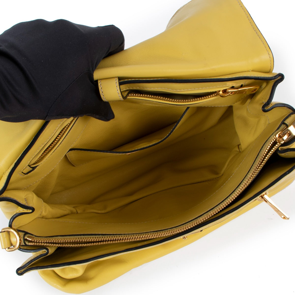 Miu Miu Ananasgeel Vitello Soft Satchel Tas