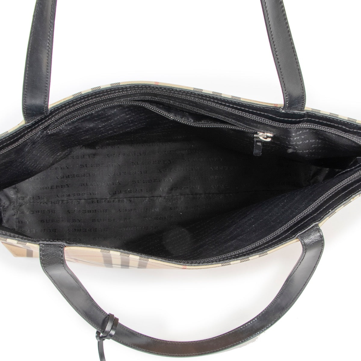 Buy this 100% authentic Burberry tote. Buy safely on our website.