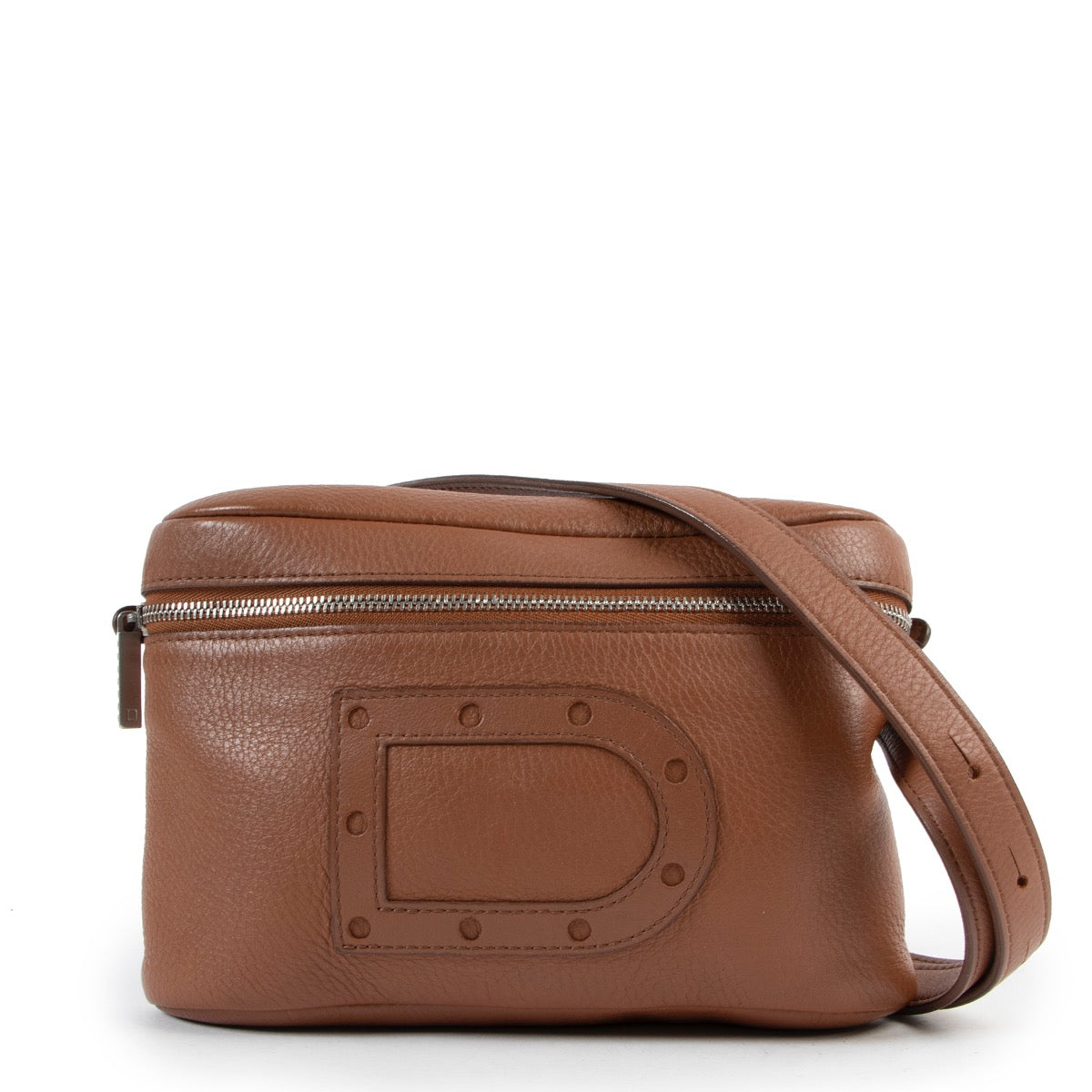 Buy an authentic second hand Delvaux belt bag at Labellov