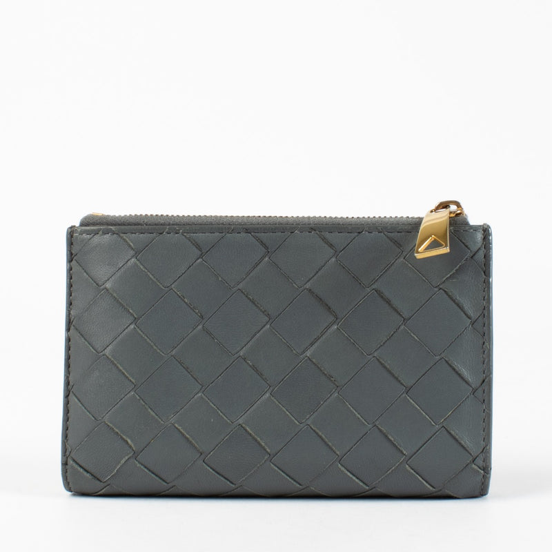 shop 100% authentic second hand Bottega Veneta Blue Intrecciato Leather Wallet on Labellov.com