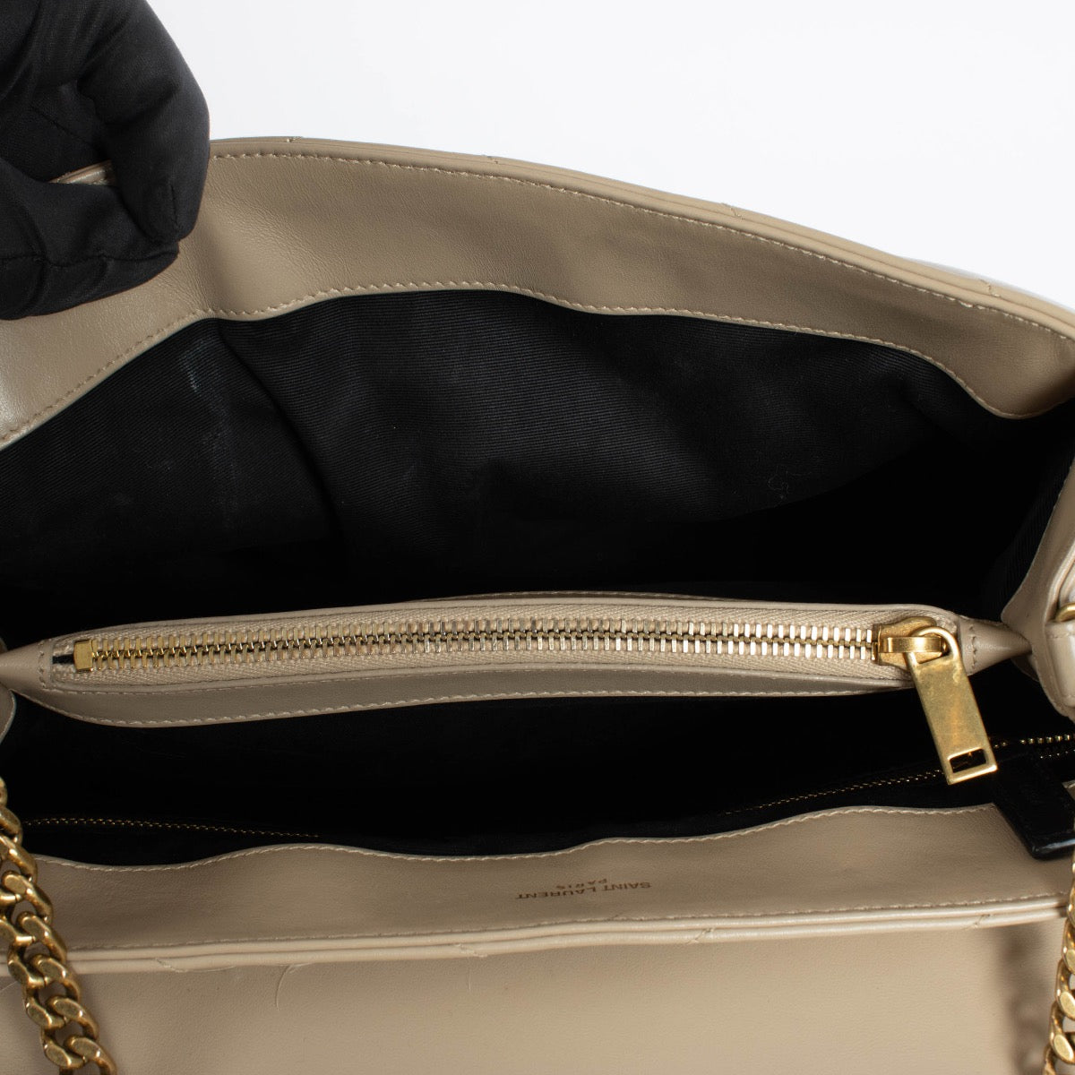 Authentic pre-loved Saint Laurent Beige Leather Loulou Medium Bag on Labellov.com