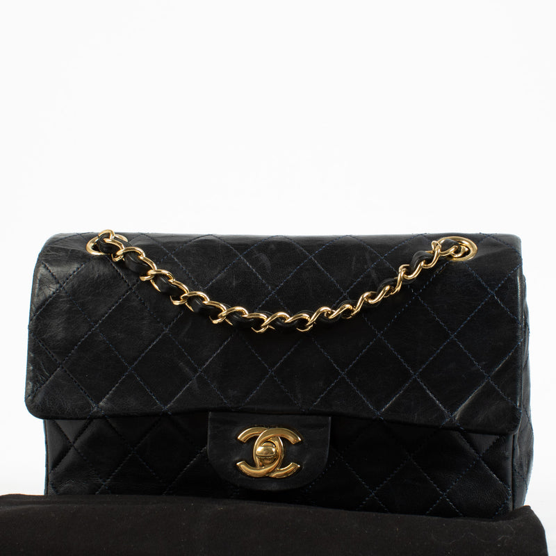 Chanel Vintage Marineblauwe Kleine Klassieke Flap Tas