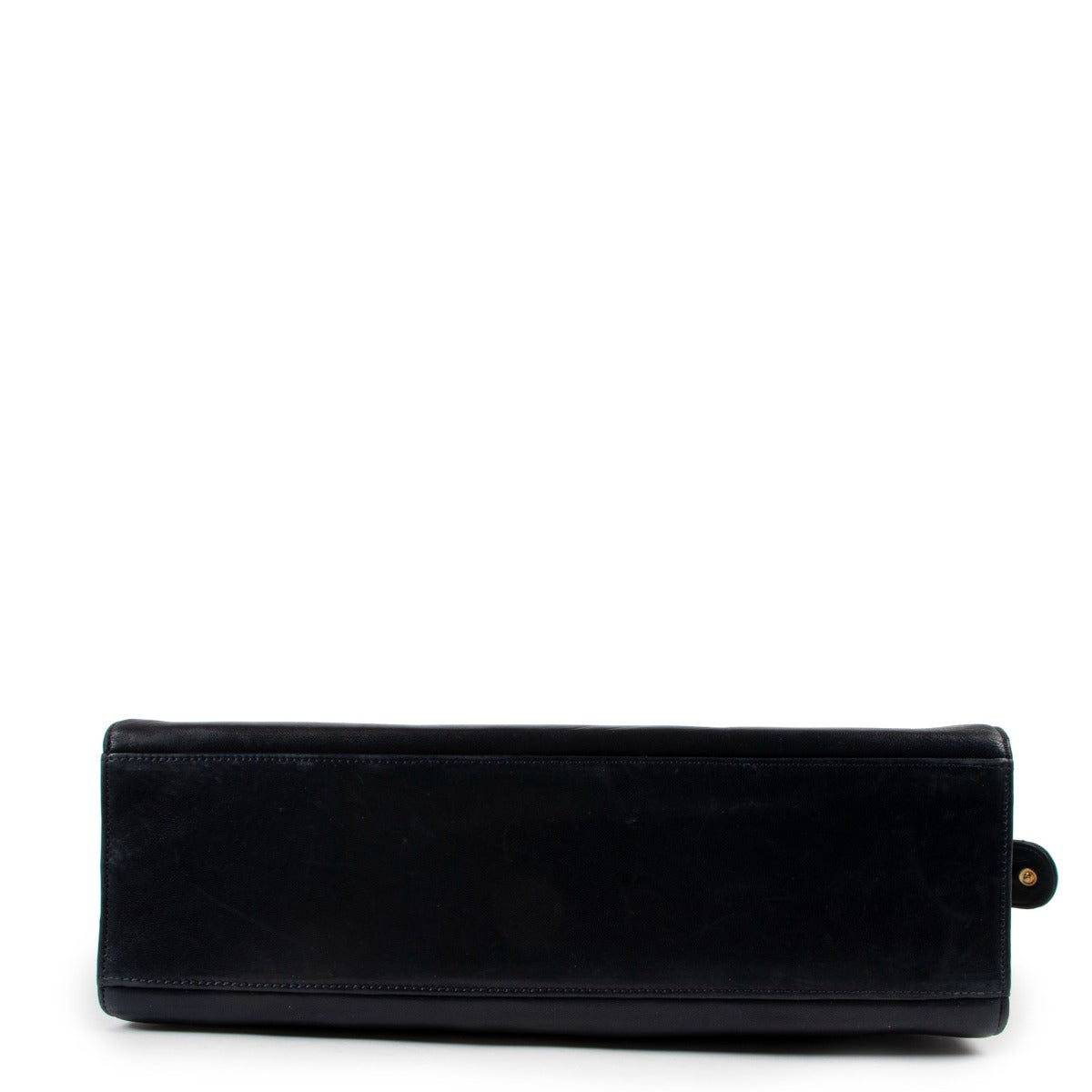 shop authentic Chanel Blue Shoulder bag at Labellov for the best price