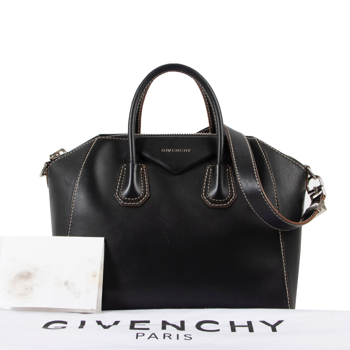 shop best designer vintage Givenchy Antigona Black Top handle at Labellov