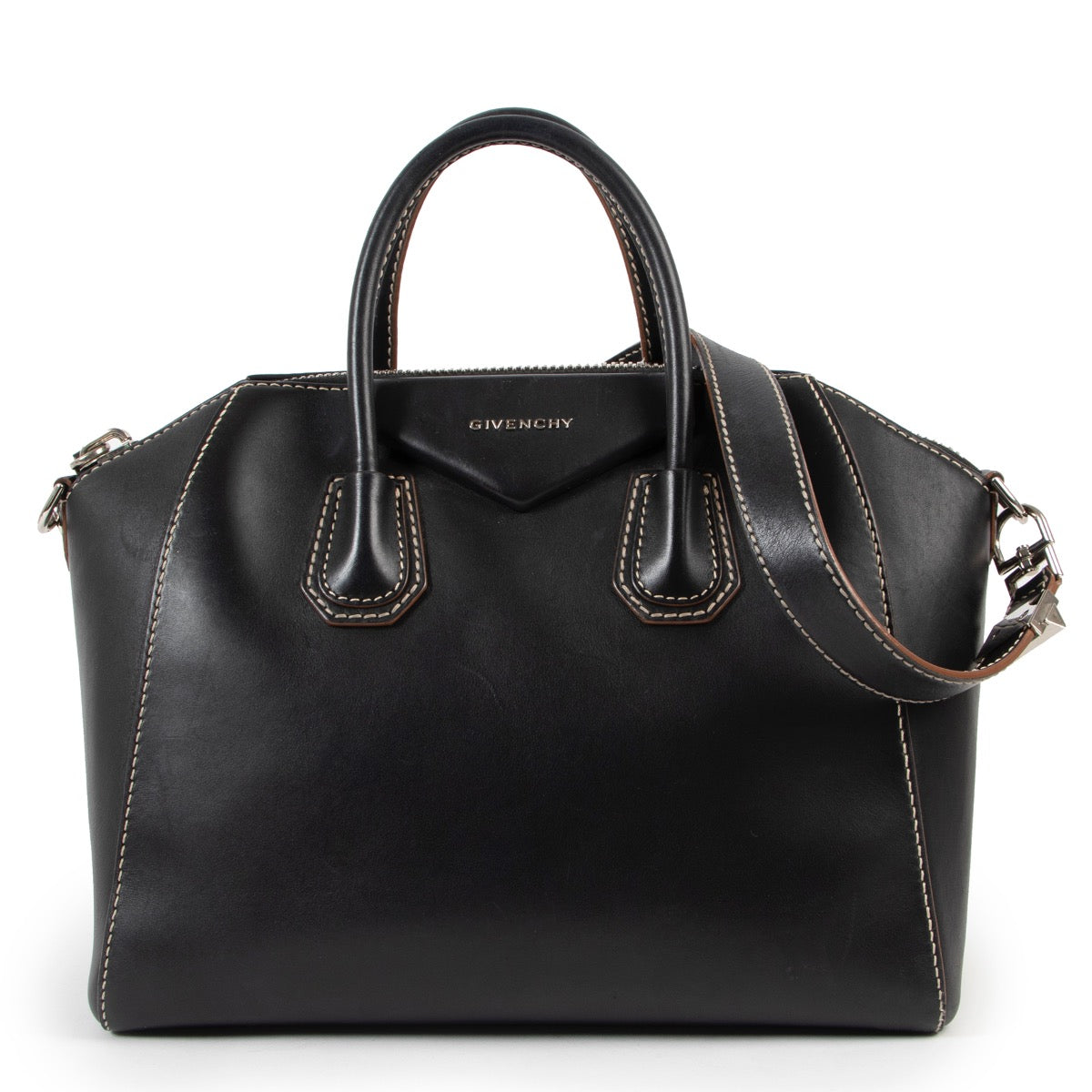 shop best designer vintage Givenchy Antigona Black Top handle at Labellov