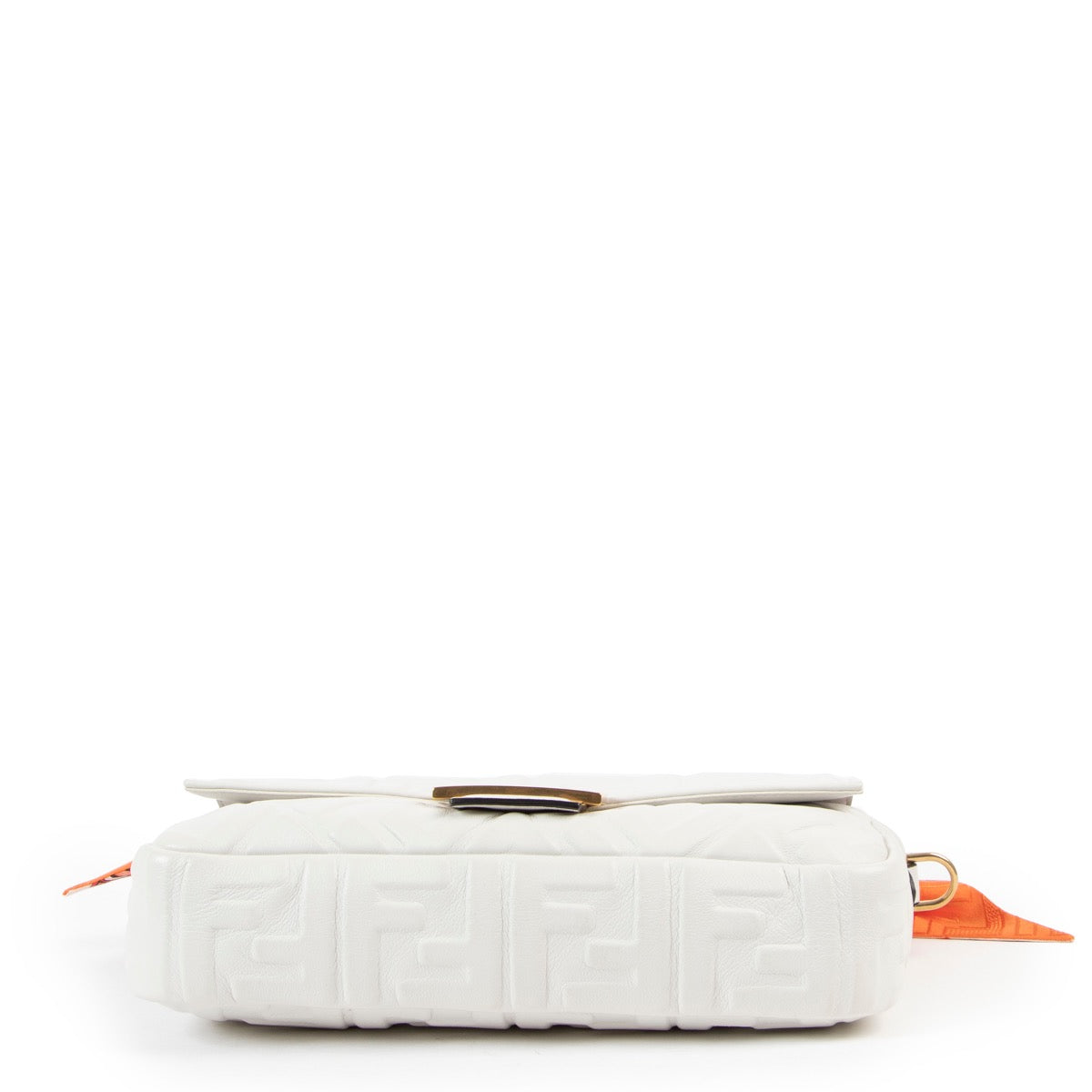 buy and sell your authentic designer Fendi White Baguette Shoulder Bag + Multicolor Wrappy for the best price at Labellov secondhand luxury in Antwerp.
