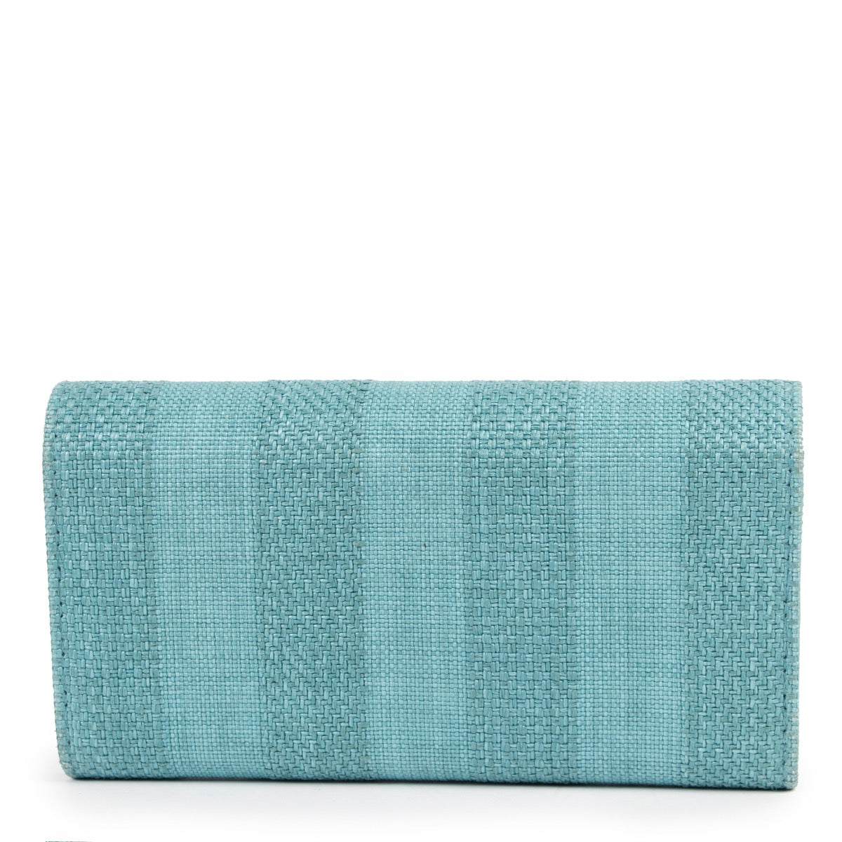 Shop safe online at Labellov in Antwerp this 100% authentic second hand Chanel Turquoise Blue Long Flap Wallet