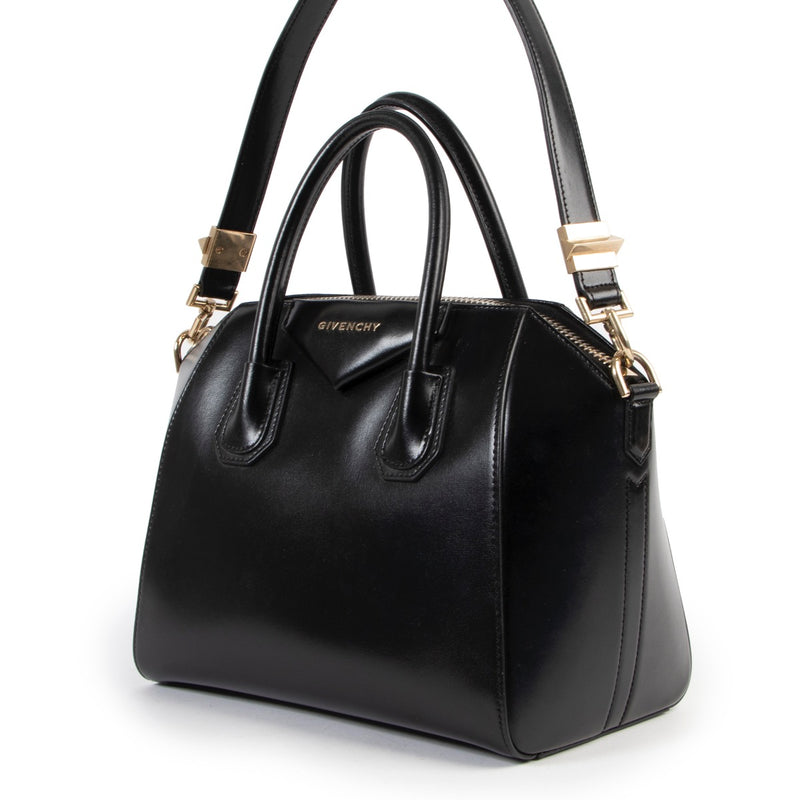 Givenchy Black Antigona Top Handle Buy this 100% authentic bag here safely
