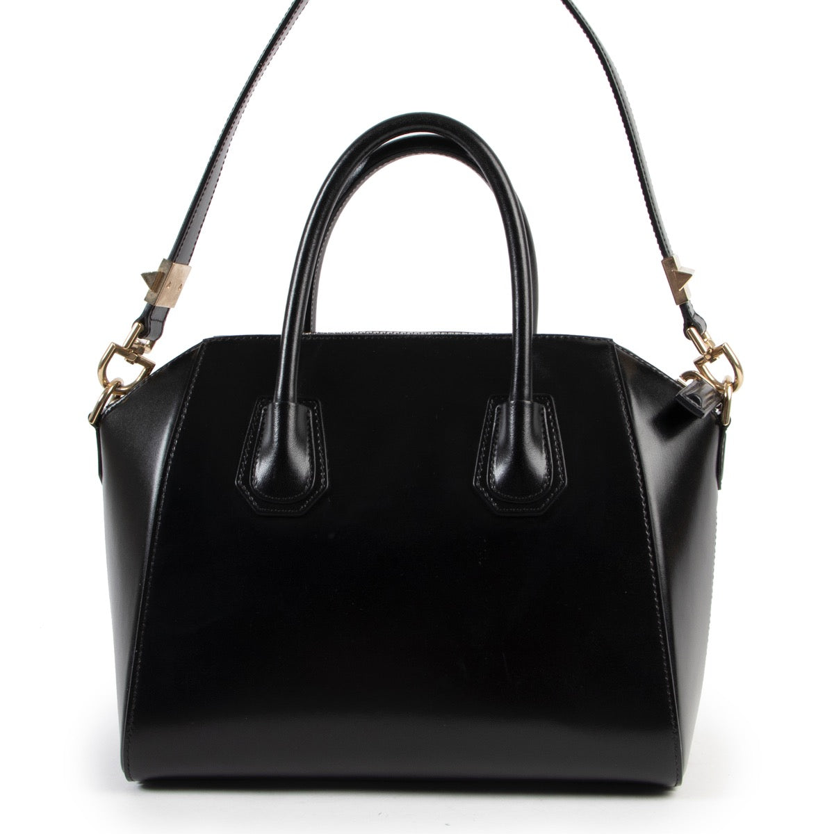 Givenchy Black Antigona Top Handle Buy this 100% authentic bag here safely
