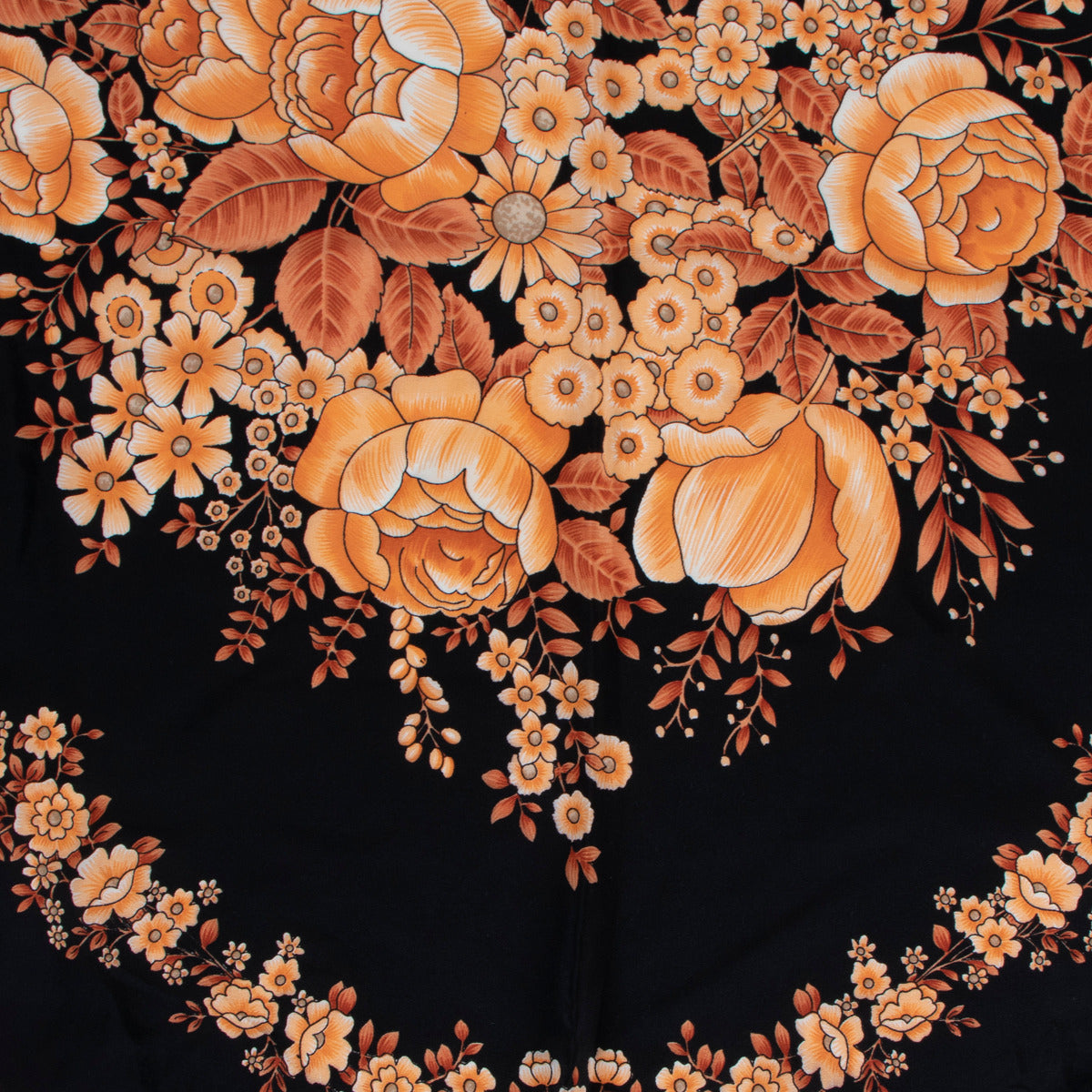 Écharpe triangle en soie à franges et motif floral noir vintage Gucci