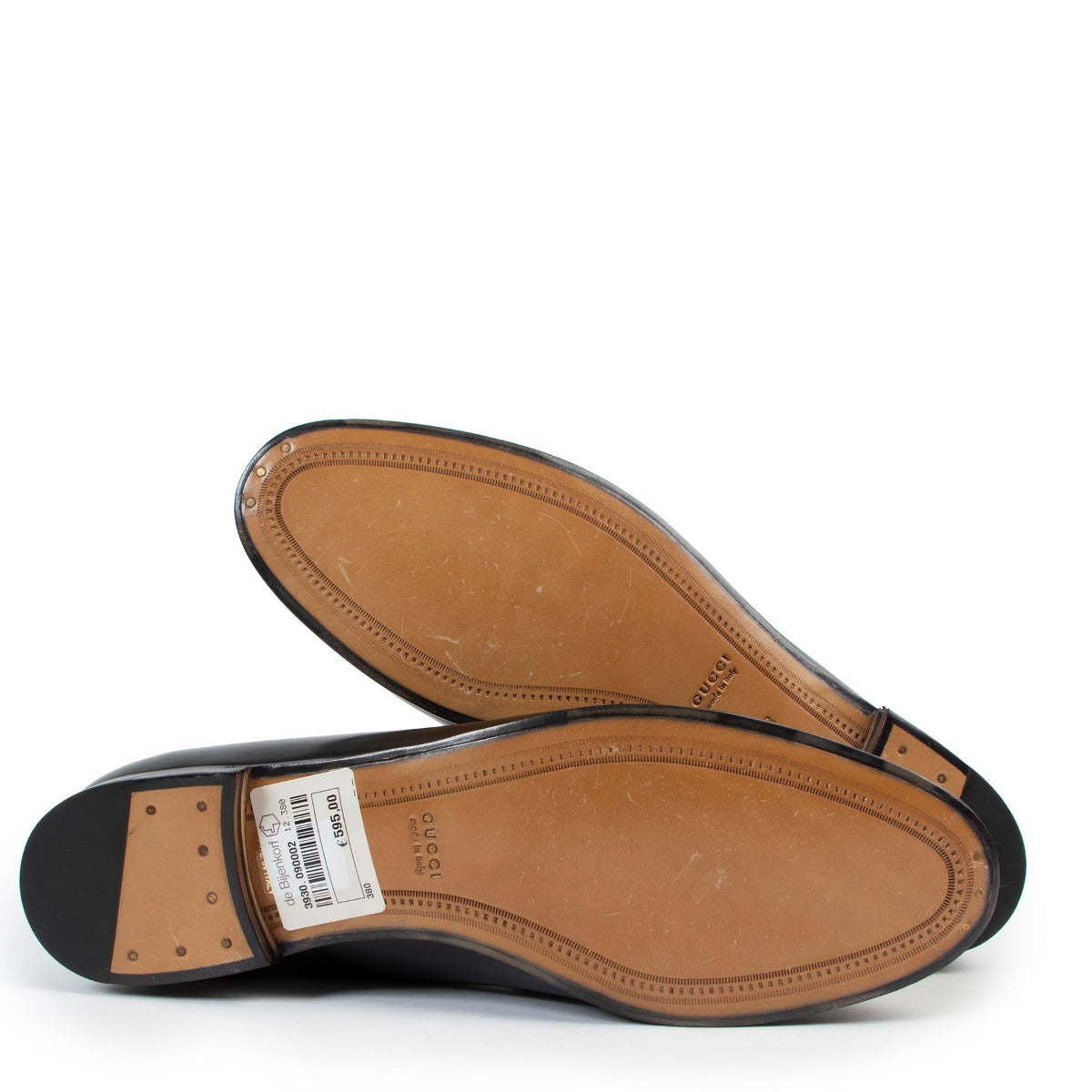 Shop authentic second hand luxury designer fashion Gucci Jordaan Black Leather Loafers at Labellov.
