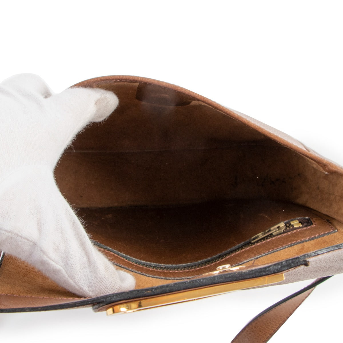 Buy an authentic second hand Delvaux brown leather crossbody at Labellov