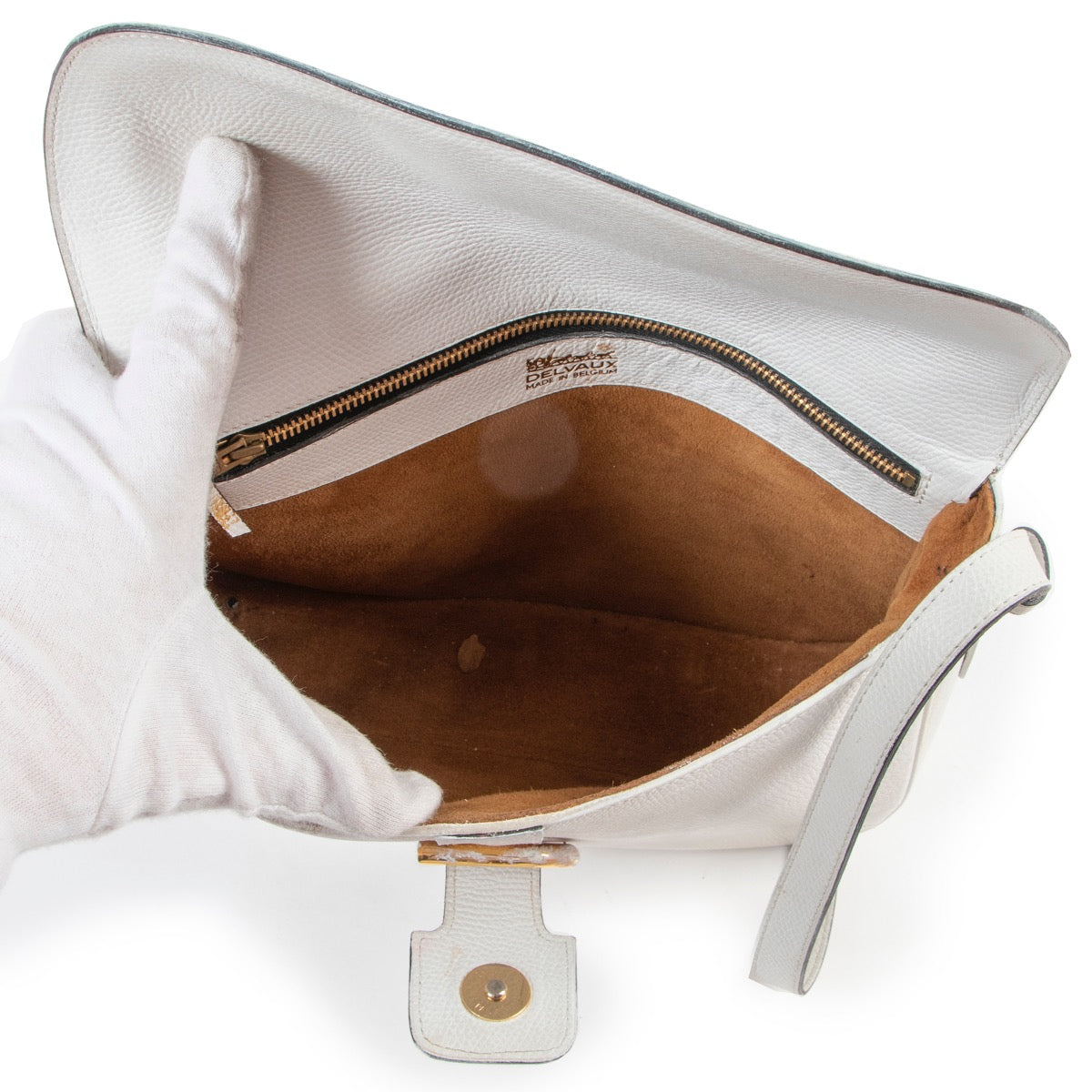 Buy an authentic second hand Delvaux White Leather Crossbody at Labellov