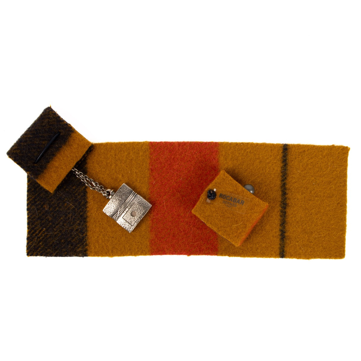 Shop safe online at Labellov in Antwerp, Brussels and Knokke this 100% authentic second hand Hermès Silver Rocabar Perfume Holder