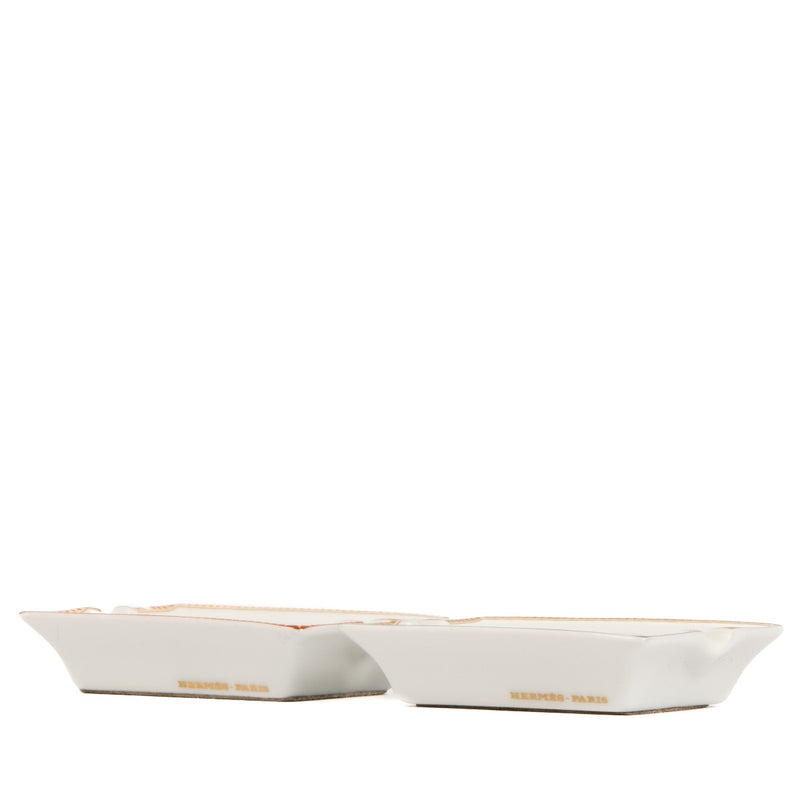 Shop safe online at labellov these 100% authentic second hand Hermès White Small 'Cheval a La Couverture' Ashtrays