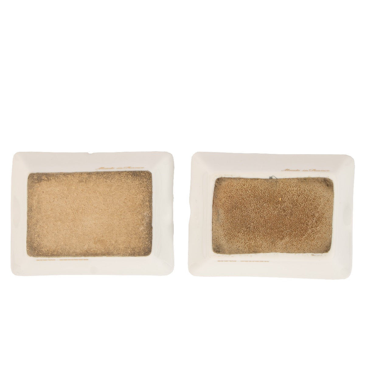 Shop safe online at labellov these 100% authentic second hand Hermès White Small 'Cheval a La Couverture' Ashtrays