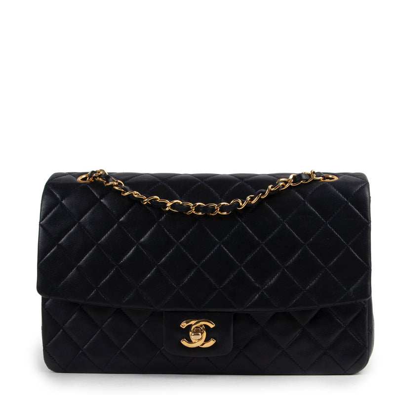 shop online vintage second hand authentic Chanel Classic flap bag at Labellov for the best price