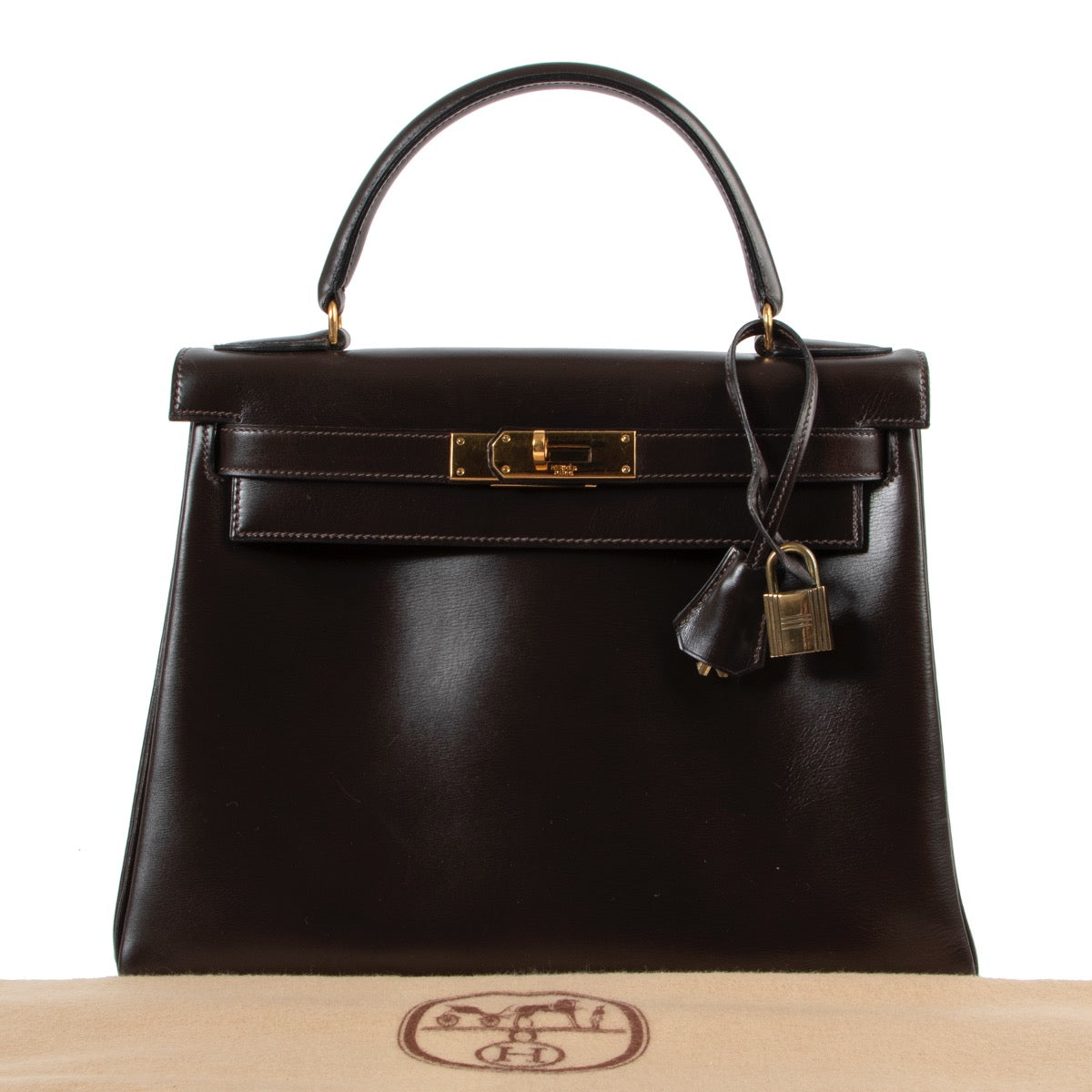 Buy an authentic second hand Hermès Kelly 28 Box Marron at Labellov