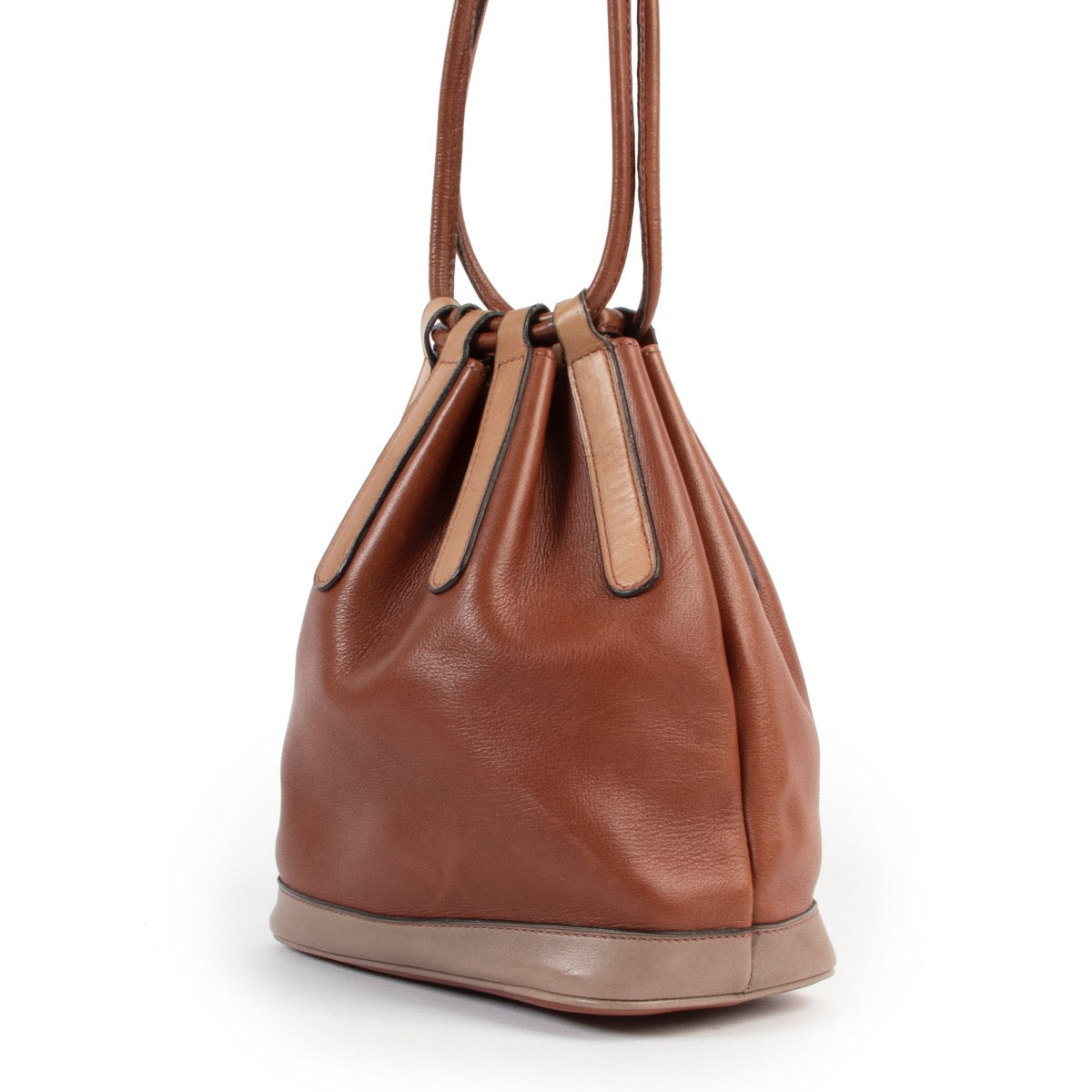 Brown Delvaux bucket bag, Delvaux crossbody bucket bag in brown leather, Delvaux bucket bag in good condition