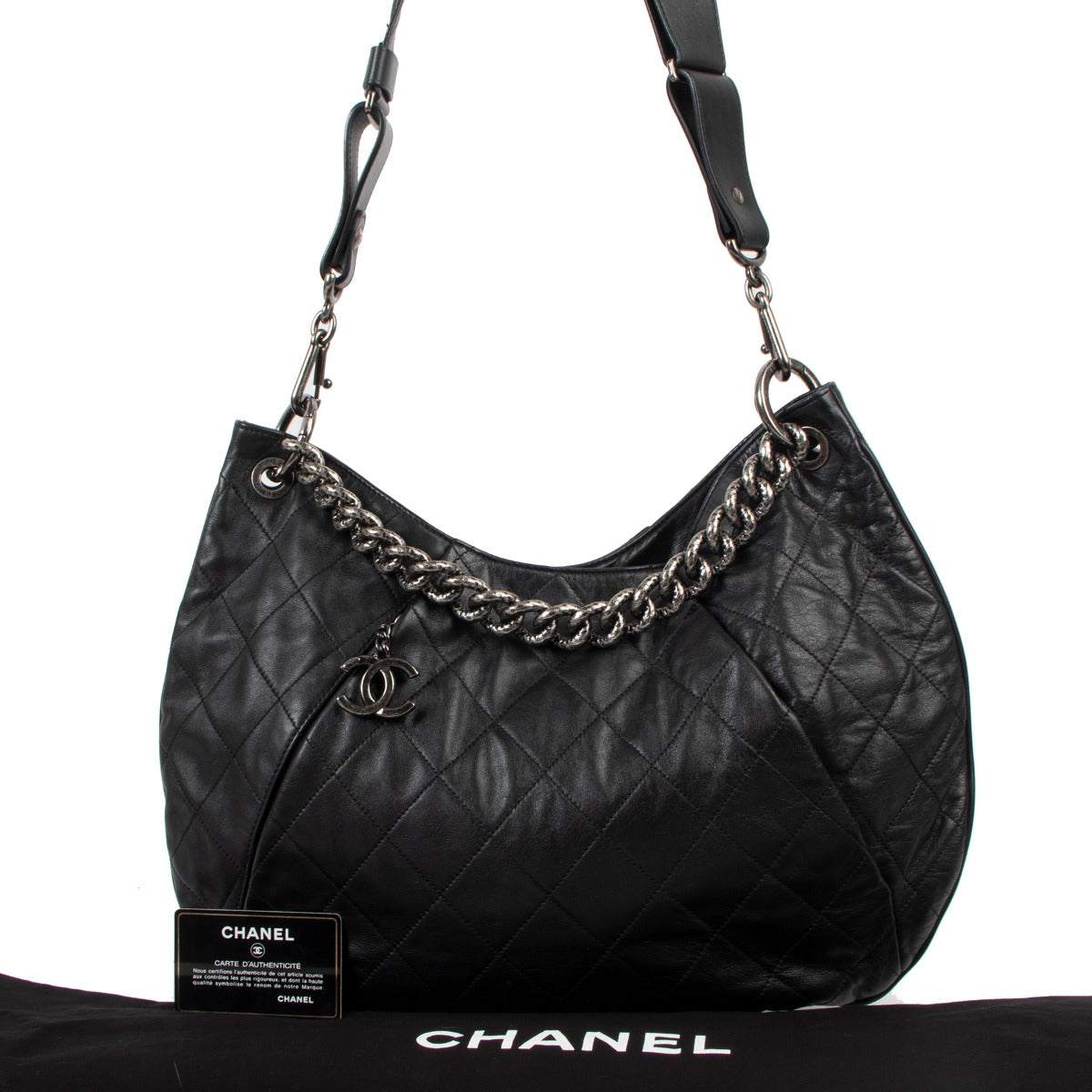 Second hand Chanel Black Quilted Calfskin Coco Pleats Hobo Bag at Labellov