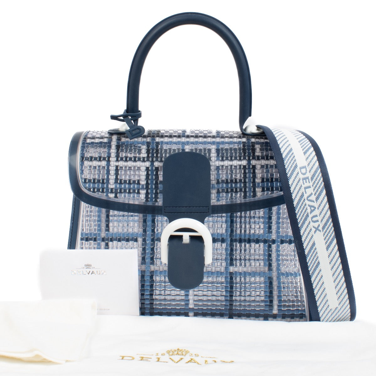 Shop safe online at Labellov in Antwerp, Brussels and Knokke this 100% authentic second hand Delvaux Blue The Dreamer Brillant. Veilig online tweedehands authentieke Delvaux Blue The Dreamer Brillant kopen bij Labellov in Antwerpen.