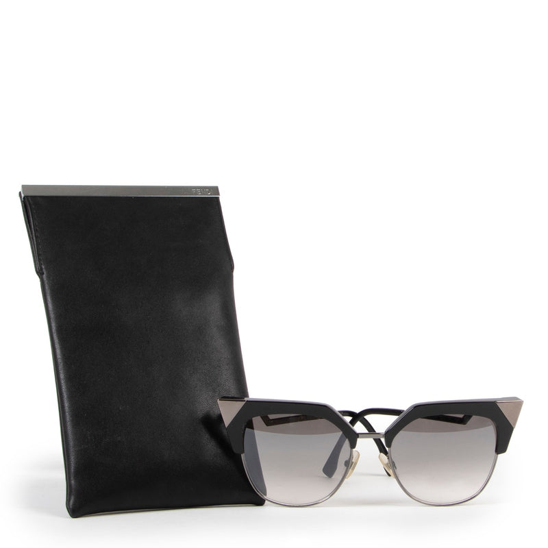 Buy an authentic pair of second hand black Fendi sunglasses at Labellov
