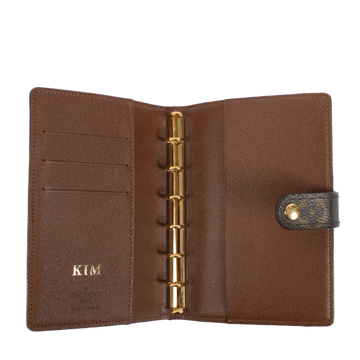 Shop safe online at Labellov in Antwerp, Brussels and Knokke this 100% authentic second hand Louis Vuitton Monogram Canvas Agenda Cover. Veilig online tweedehands authentieke Louis Vuitton Monogram Canvas Agenda cover kopen bij Labellov.