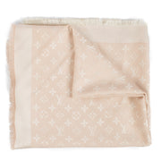Authentic second hand Louis Vuitton Pink Scarf on Labellov.com